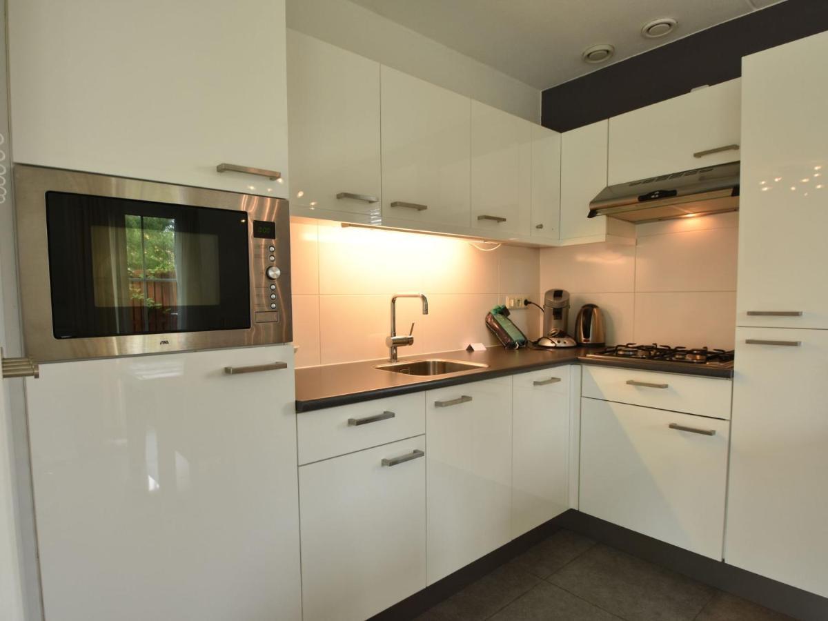 Lush Holiday Home In Earnew Ld Earnewald Luaran gambar