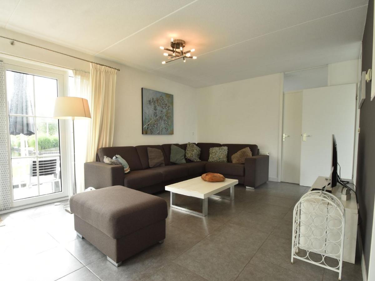 Lush Holiday Home In Earnew Ld Earnewald Luaran gambar
