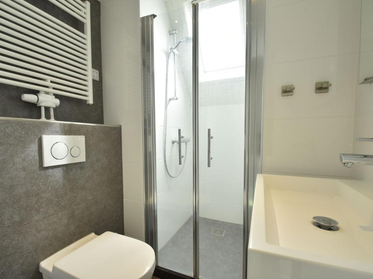 Lush Holiday Home In Earnew Ld Earnewald Luaran gambar