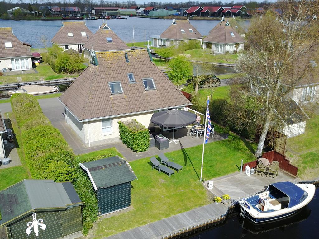 Lush Holiday Home In Earnew Ld Earnewald Luaran gambar
